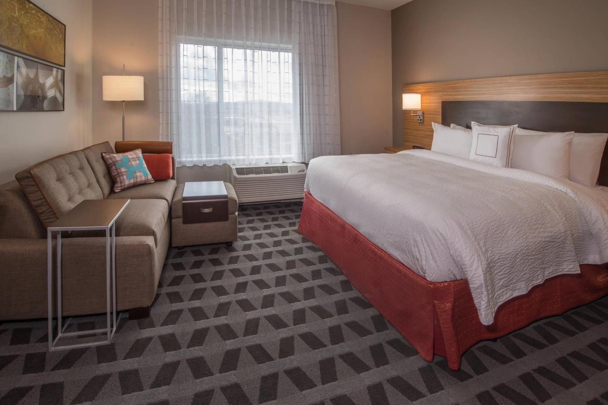 Towneplace Suites By Marriott Altoona Buitenkant foto